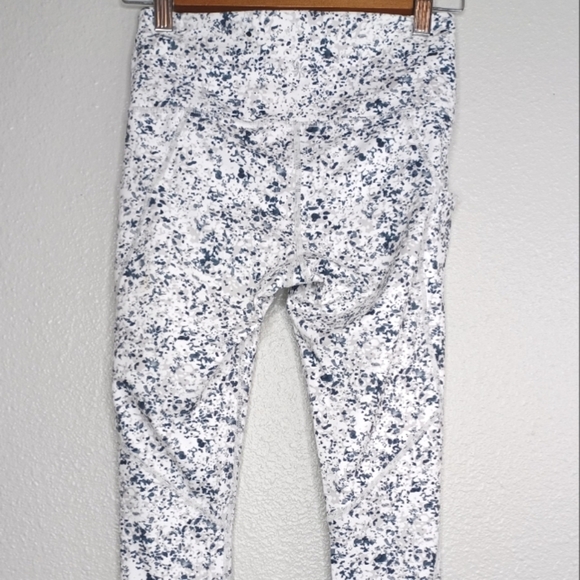 Athleta Abstract Printed Ankle Length Leggings - Picture 5 of 11